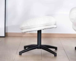 Meuble House Fauteuil vintage avec pouf en tissu blanc ultra doux 