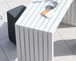Meuble House Grande table de bar épurée en aluminium blanc 200cm 