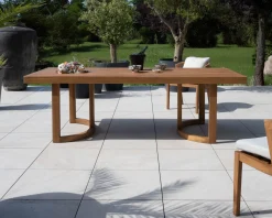 Meuble House Grande table de repas extérieure 240 cm en teck