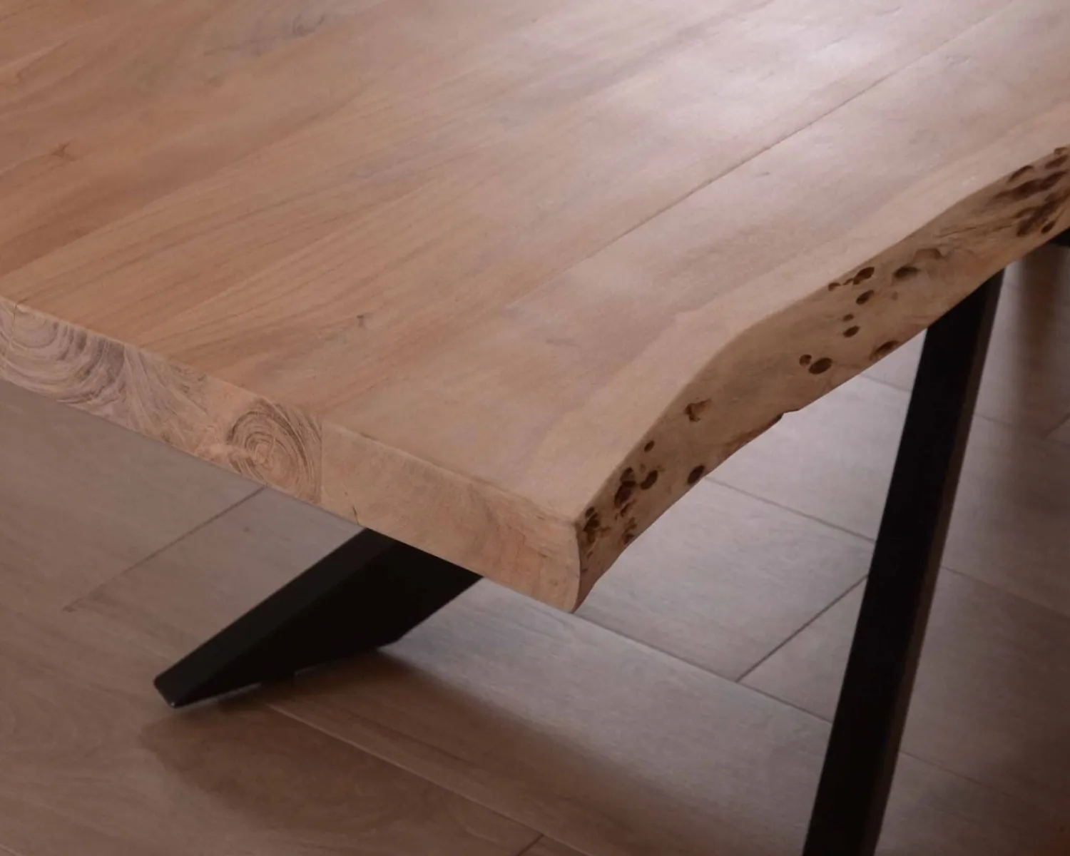 Meuble House Grande table à manger plateau 280 cm acacia massif et pieds métal "3D" Discount