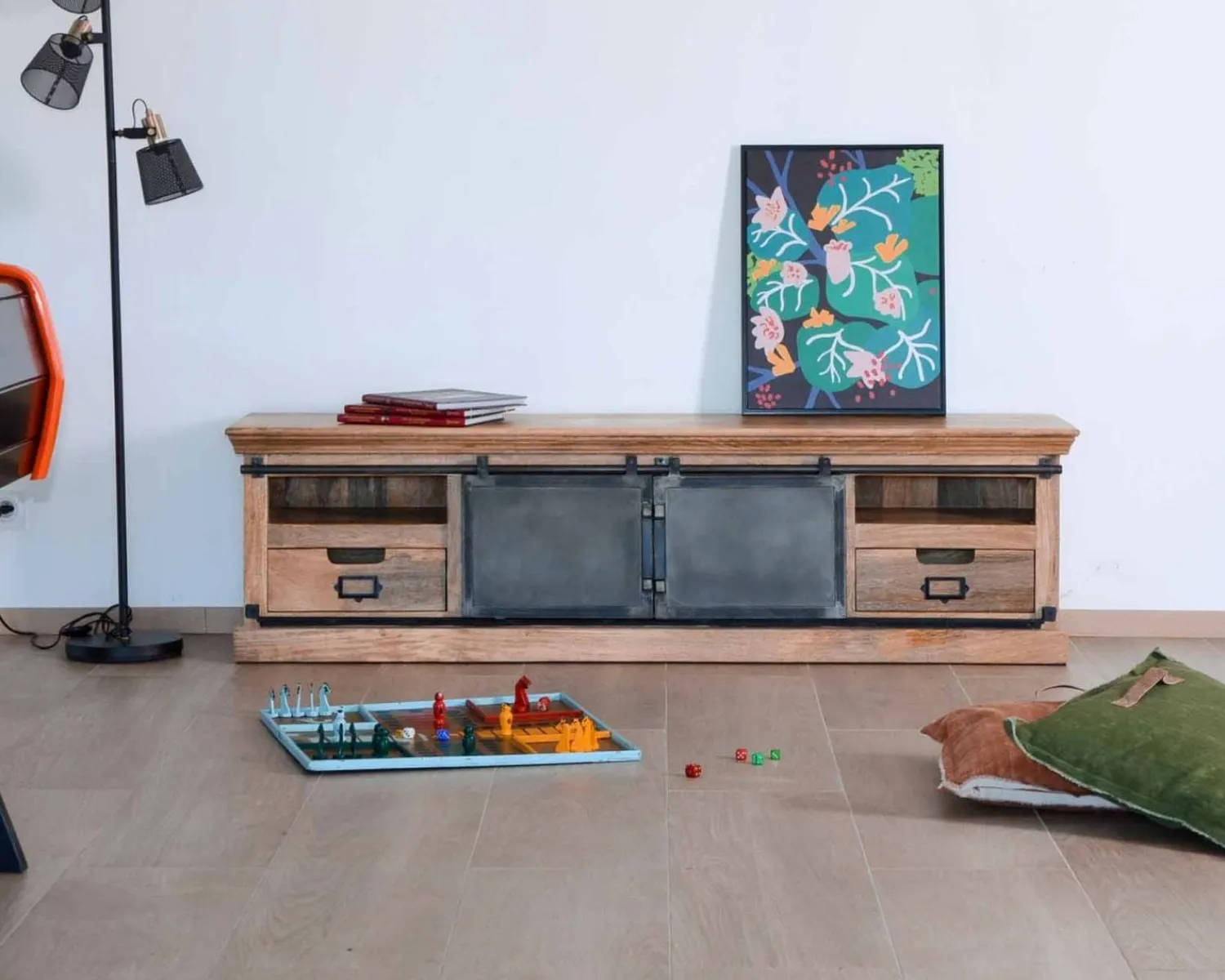 Meuble House Grand meuble TV bas 180cm bois naturel massif et métal gris "Haden" Discount