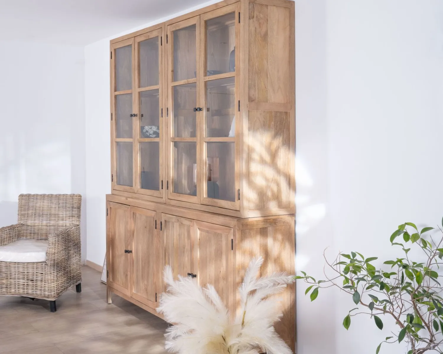 Meuble House Grand vaisselier en manguier naturel et portes vitrées "Maestro" 200 cm