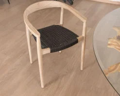 Meuble House Lot de 4 chaises contemporaines en teck naturel et assise noire 