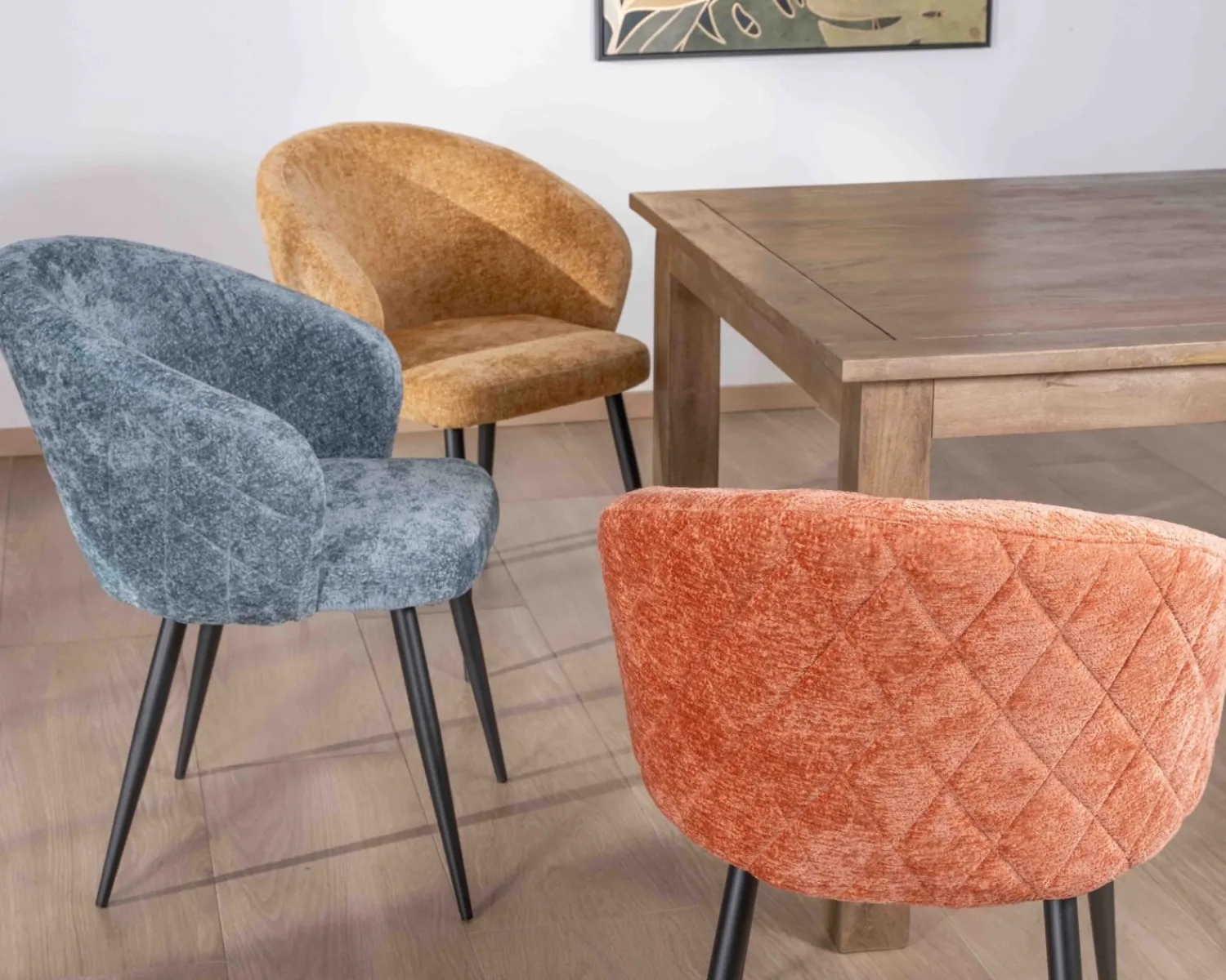 Meuble House Lot de 2 chaises contemporaines et enveloppantes en tissu bouclé terracotta "Kandy" Outlet
