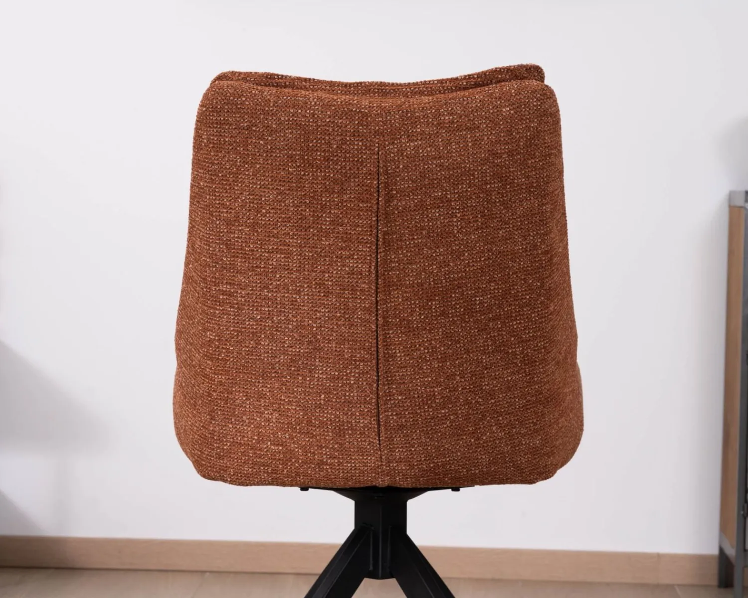 Meuble House Lot de 2 chaises contemporaines en tissu terracotta "Webber" pied pivotant noir Discount