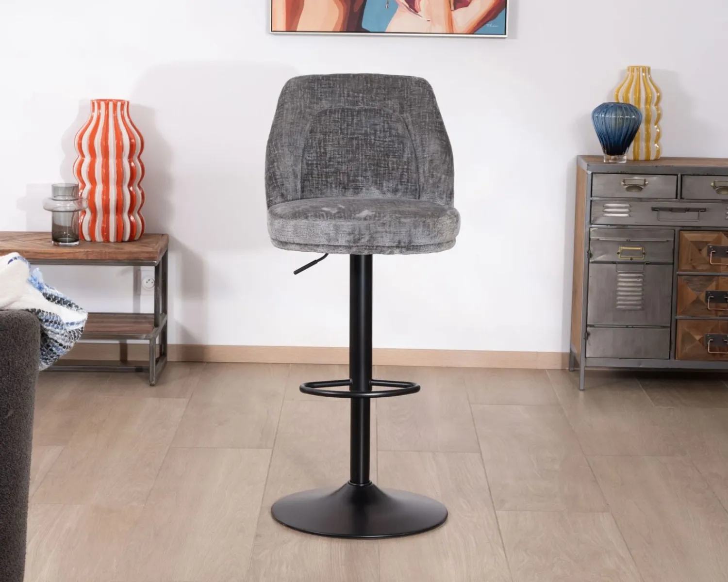 Meuble House Lot de 2 chaises de bar hauteur réglable en velours gris et pied métal noir "Zoung" Hot