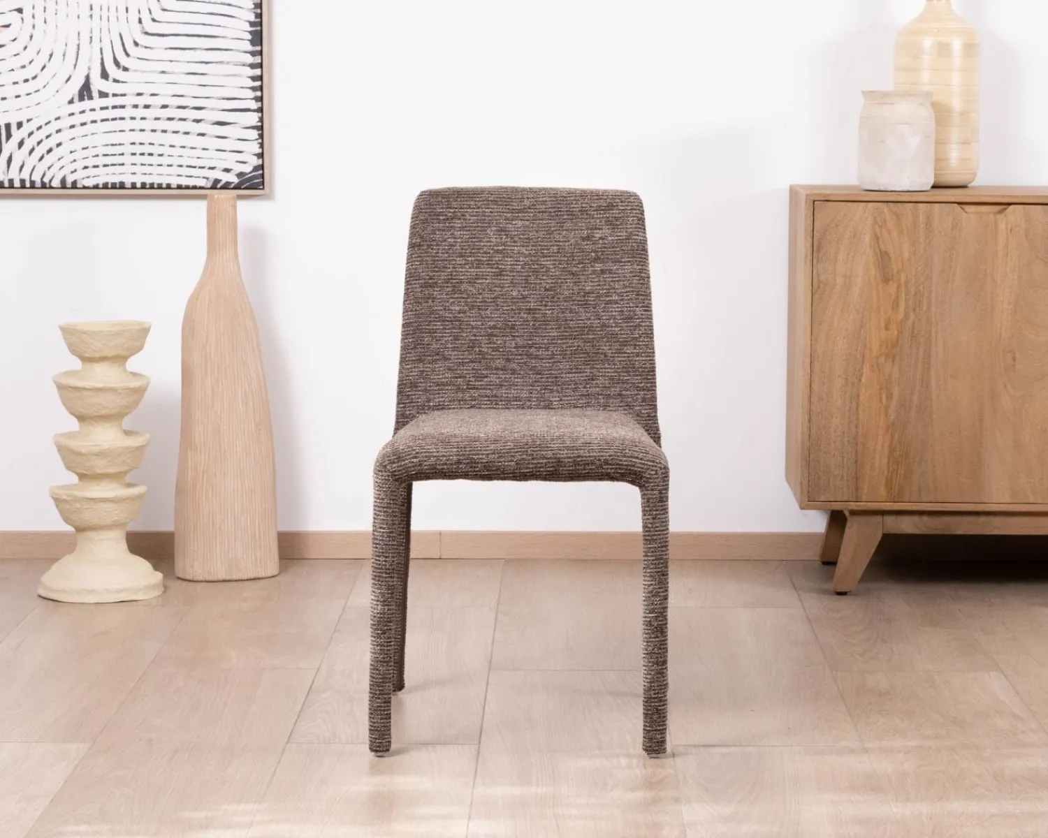 Meuble House Lot de 4 chaises de repas contemporaines en tissu cacao tramé “Otto” revêtement intégral et lignes épurées Sale