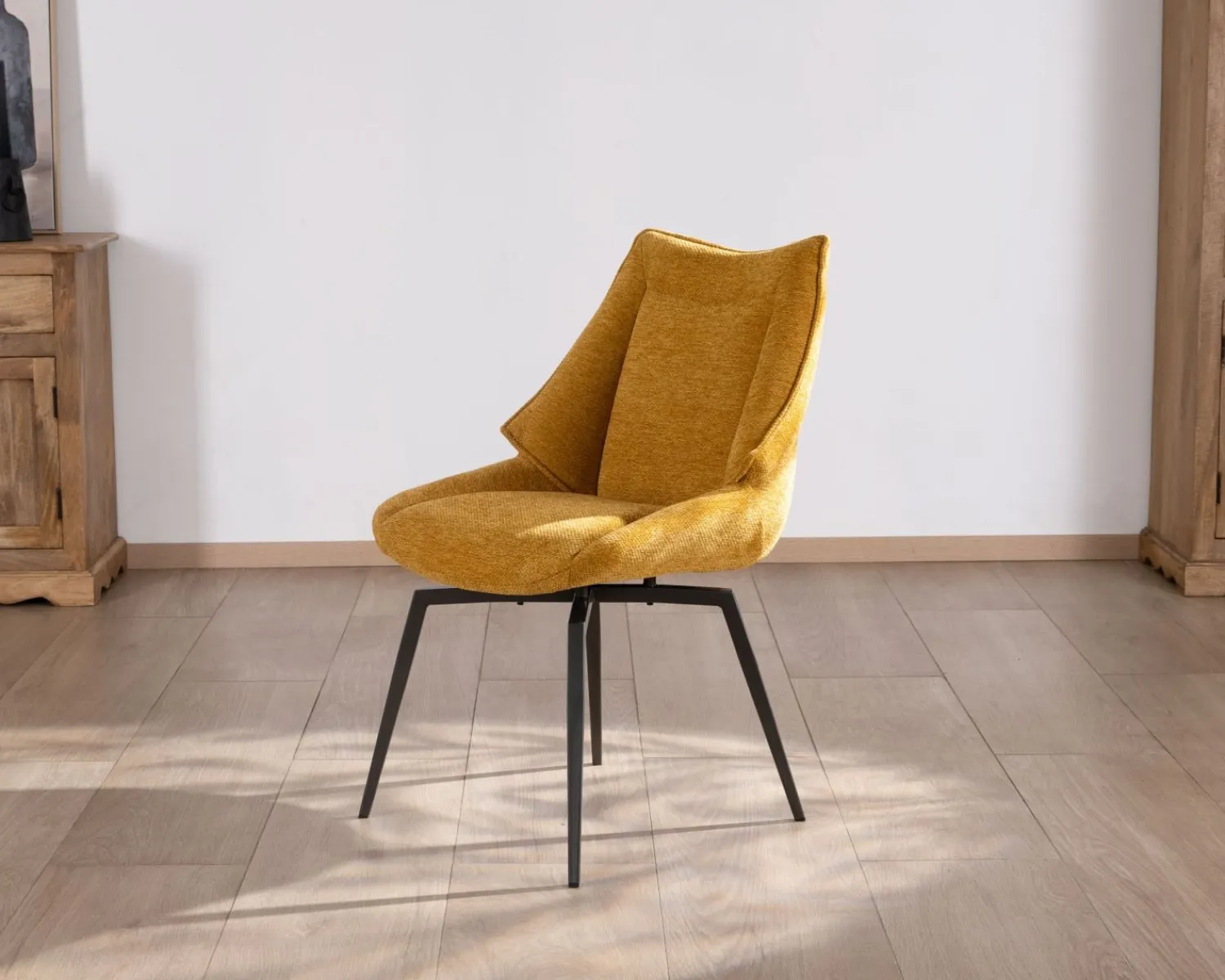 Meuble House Lot de 2 chaises de repas design vintage "Niko" tissu jaune moutarde Discount