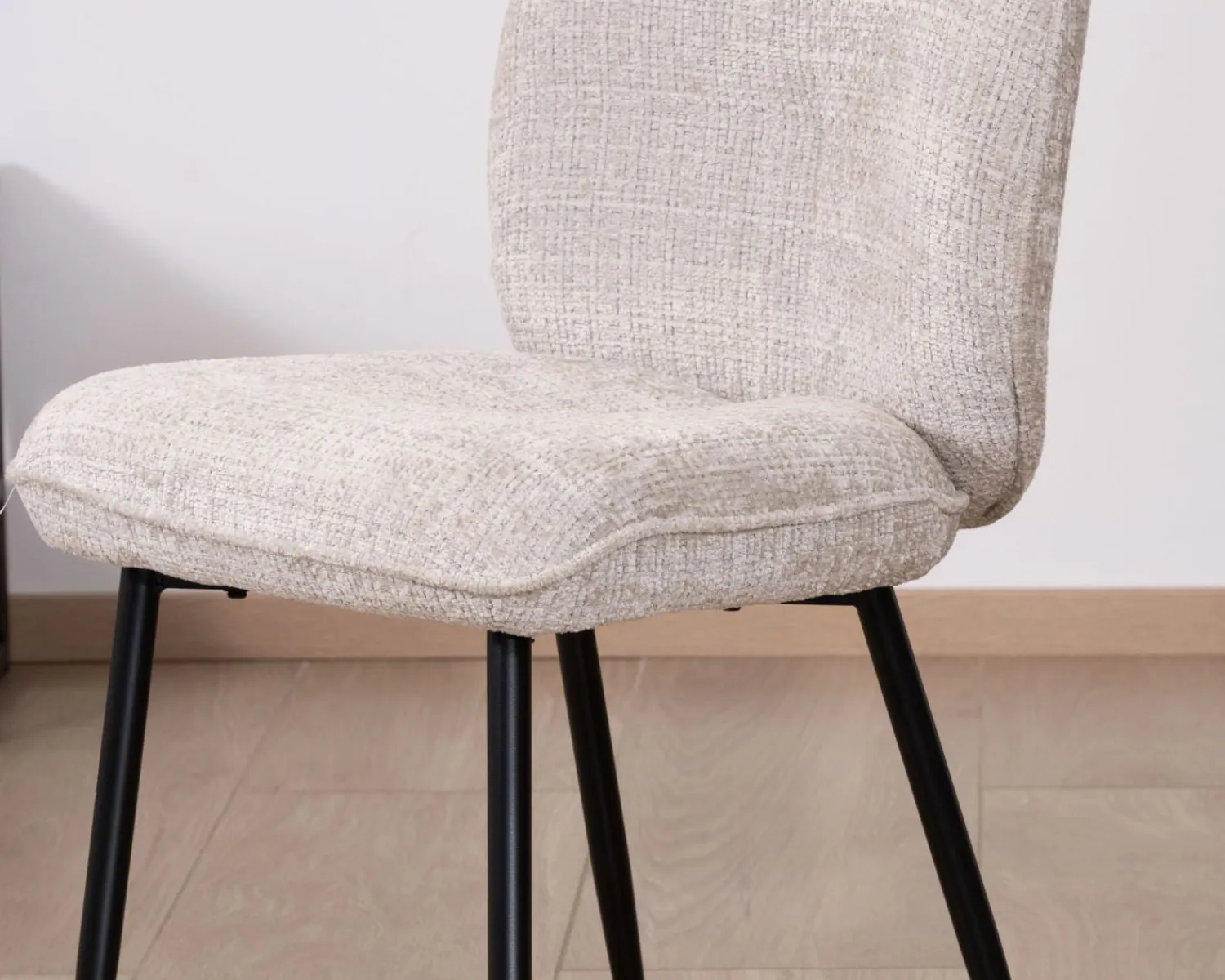 Meuble House Lot de 2 chaises de repas design arrondi en tissu bouclette gris beige "Kinsac" Online