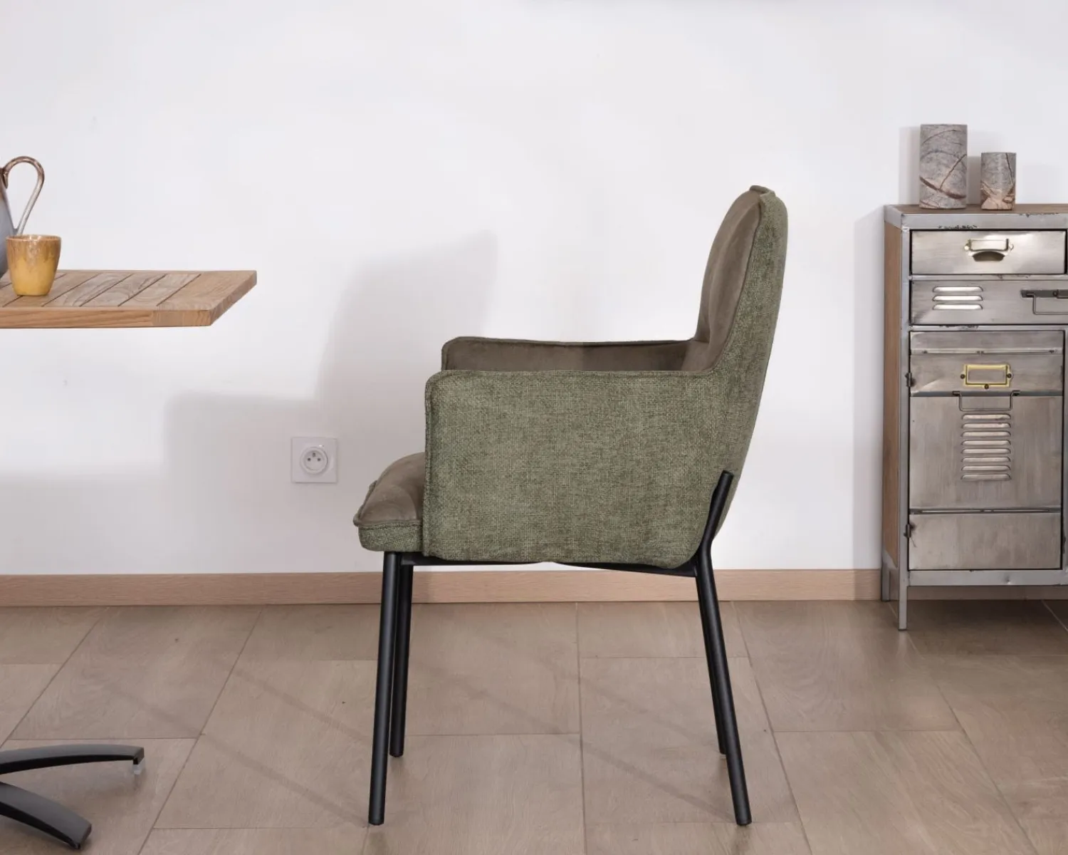 Meuble House Lot de 2 chaises de repas look rétro "Lokka" bi-matière vert Discount