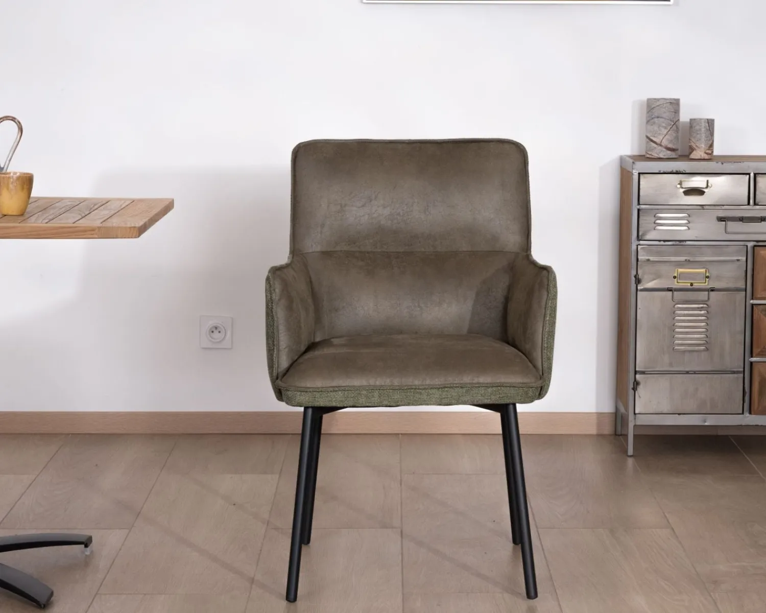Meuble House Lot de 2 chaises de repas look rétro "Lokka" bi-matière vert Discount