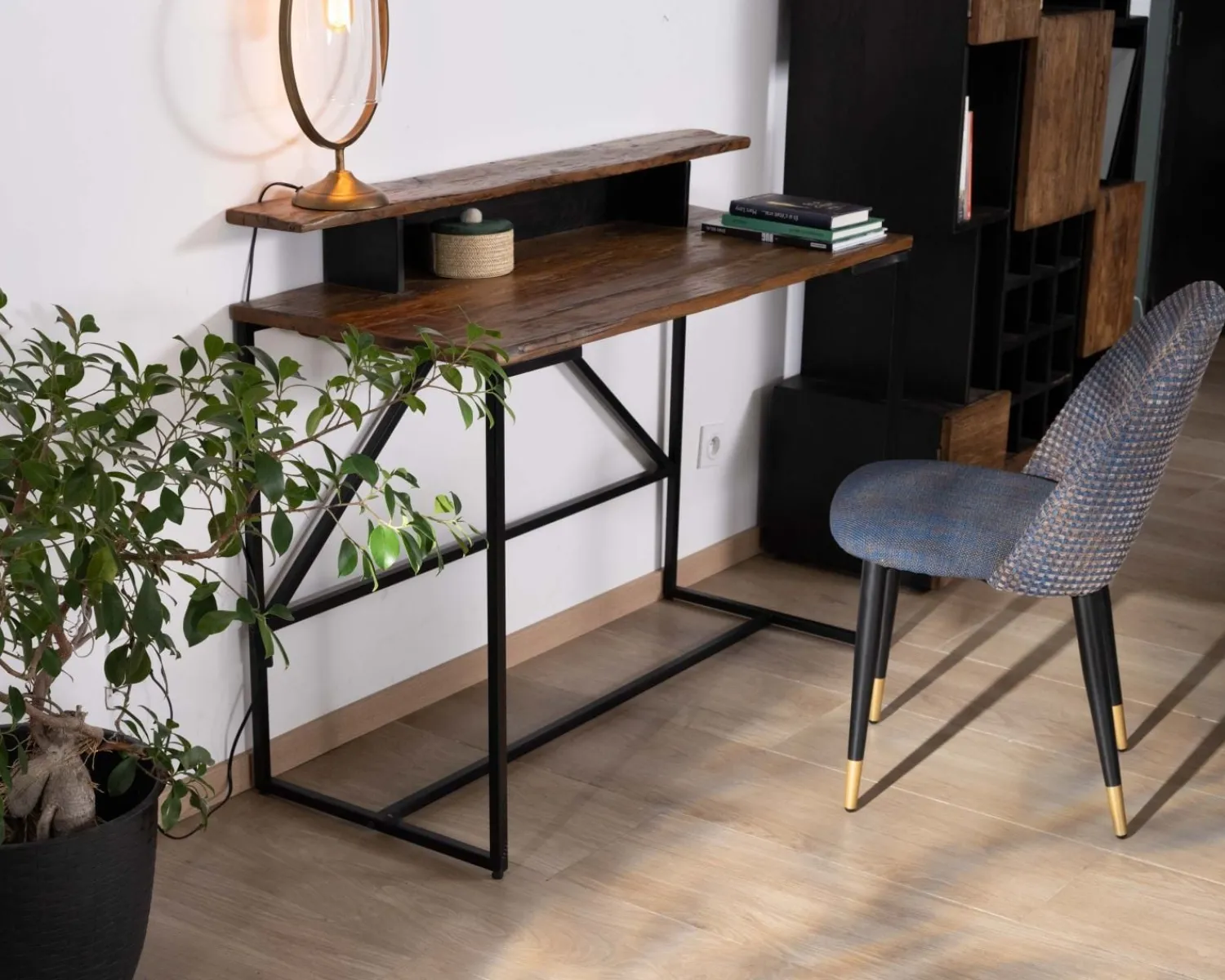 Meuble House Lot de 2 chaises en tissu bleu foncé et pieds métal laqué noir "Vermont" Discount