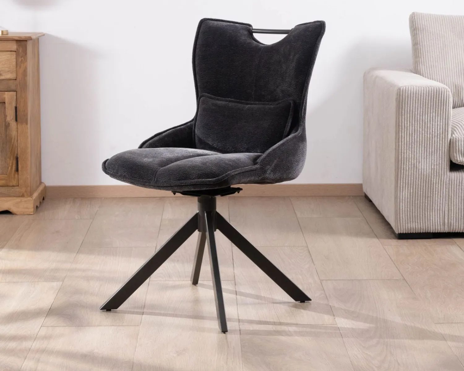 Meuble House Lot de 2 chaises en tissu gris sur pied tournant en métal "Biorg" style rétro Discount