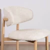 Meuble House Lot de 2 chaises mi-hauteur style scandinave en tissu blanc cassé "Arpège" pieds métal aspect bois clair Hot