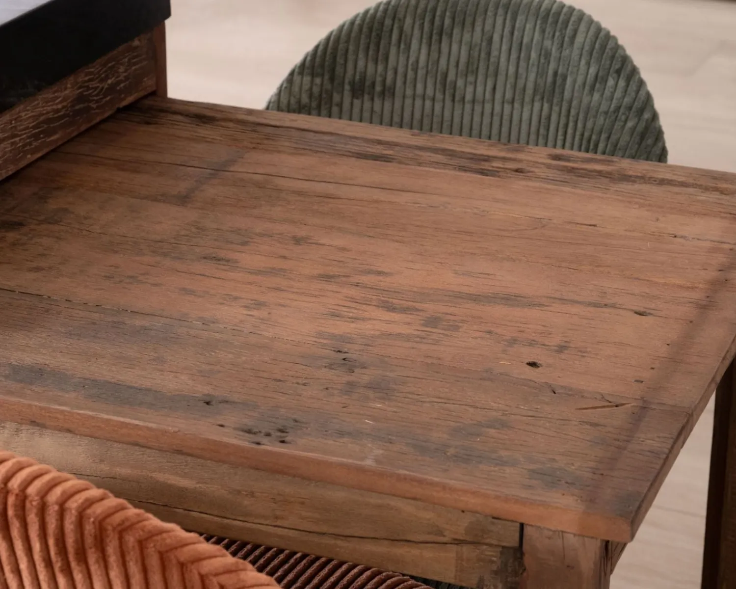 Meuble House Îlot de cuisine en teck recyclé avec coin snack extensible "Grana" plateau marbre noir Hot