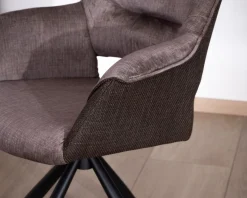 Meuble House Lot de 2 fauteuils de repas enveloppants en tissu bi texturé chocolat et pied pivotant en métal 