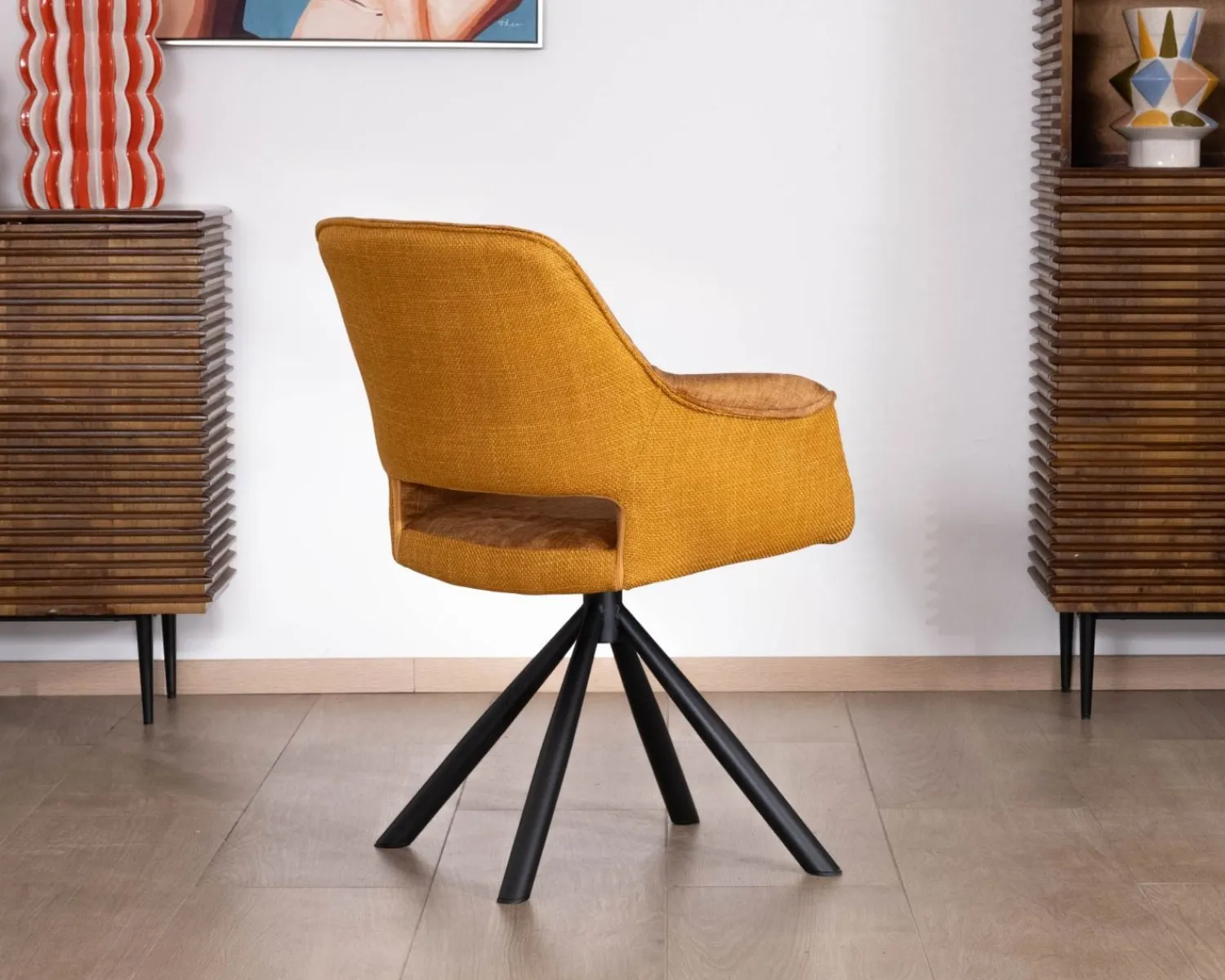 Meuble House Lot de 2 fauteuils de repas pivotants et enveloppants en tissu bi texturé jaune moutarde "Chilko"