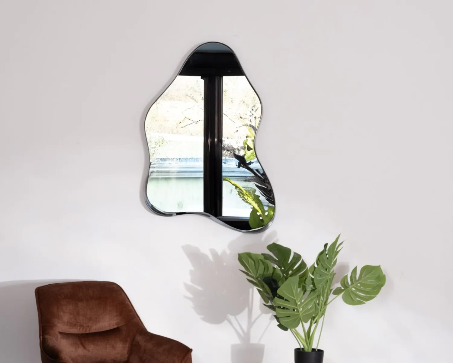 Meuble House Lot de 2 miroirs forme naturelle avec encadrement en métal noir "Patras" New