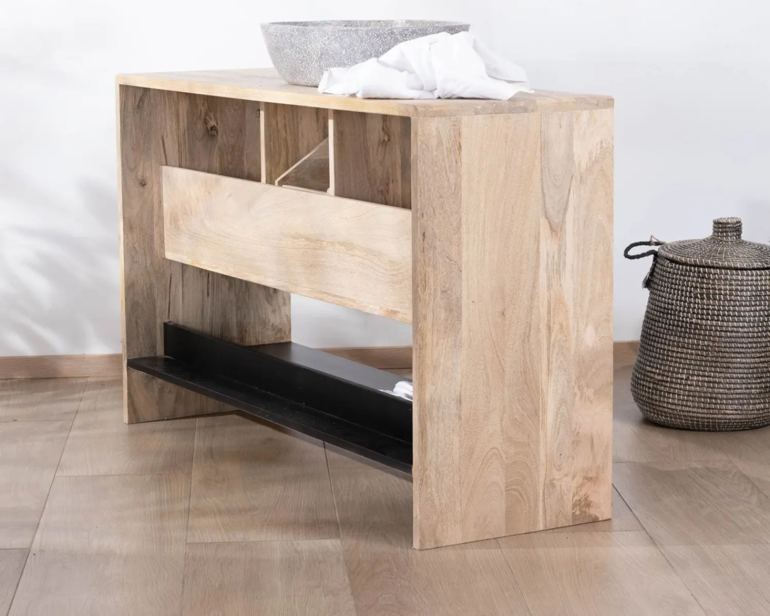 Meuble House Meuble sous vasque 120 cm en bois naturel et noir "Nani" avec grande niche Outlet
