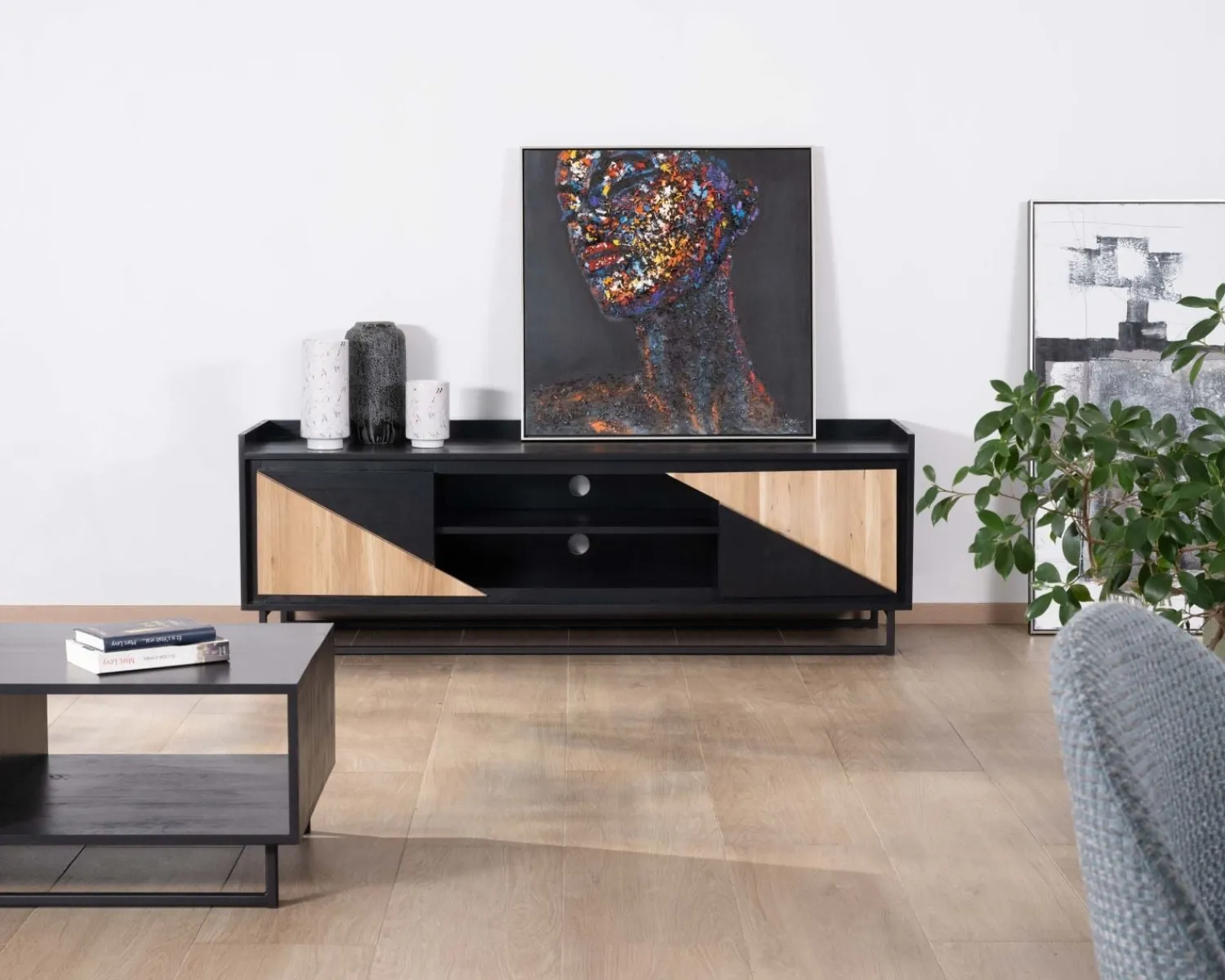 Meuble House Meuble télé 2 portes 180 cm en bois massif "Trace" Discount