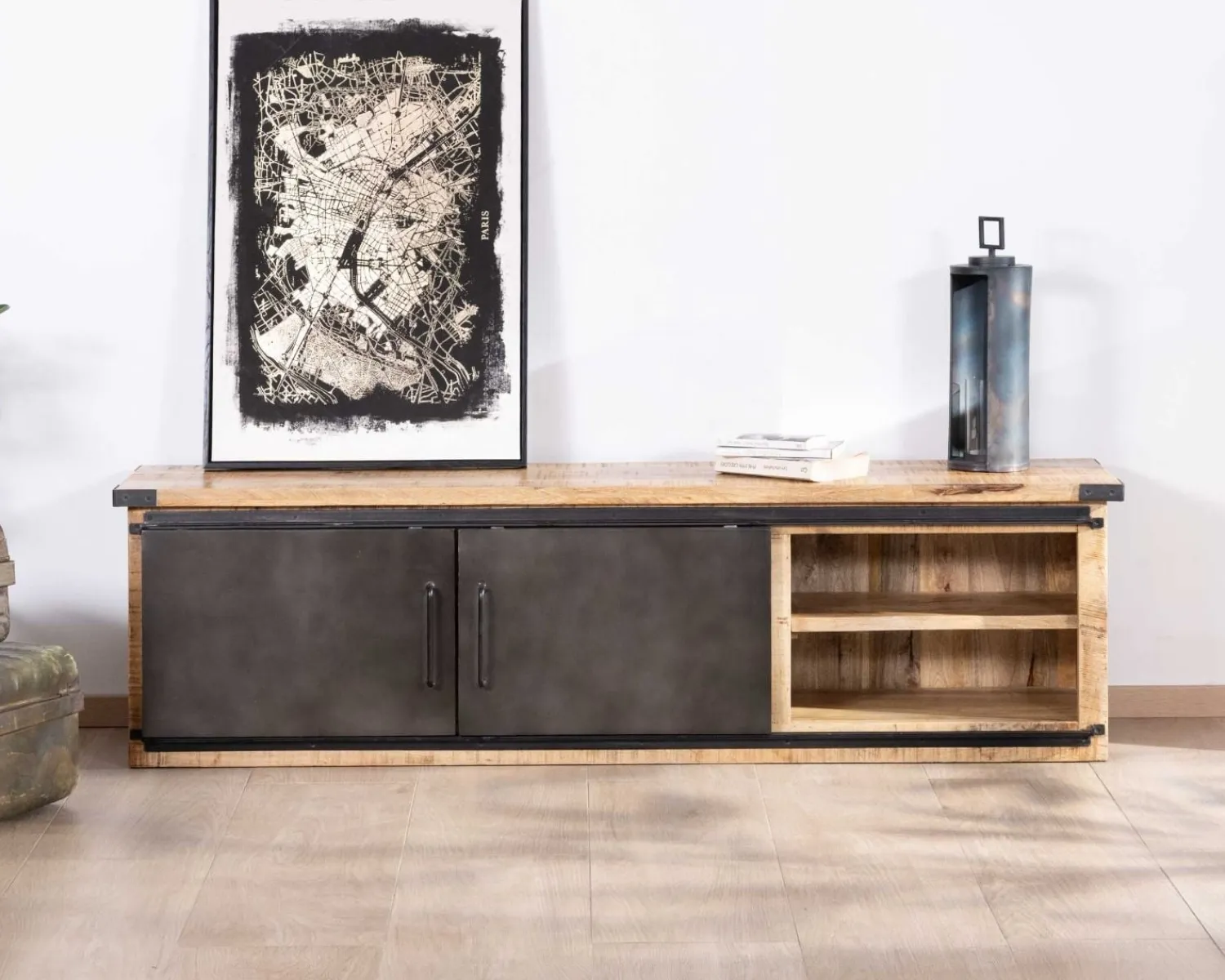 Meuble House Meuble TV 180 cm à portes coulissantes métal et bois "Caractère" Sale