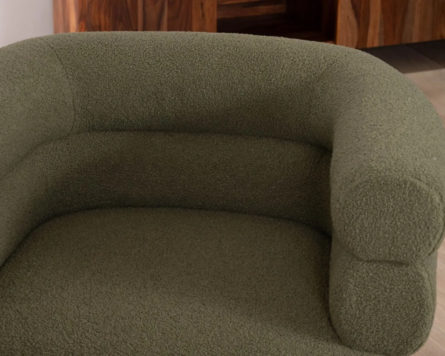 Meuble House Petite chauffeuse style retro "Wala" en tissu vert kaki Clearance