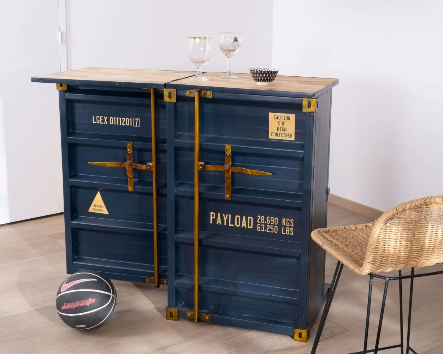 Meuble House Petit meuble de bar modulable esprit conteneur "Crazy" New