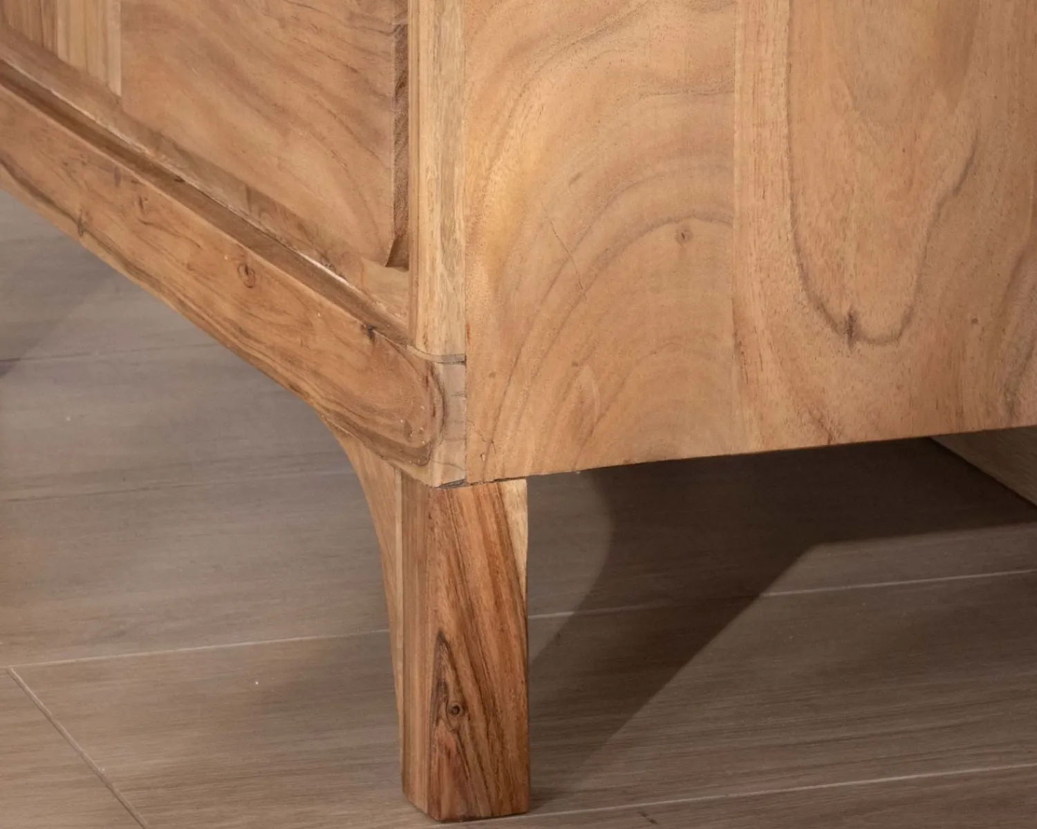 Meuble House Petit vaisselier bas style scandinave en acacia "Melody"