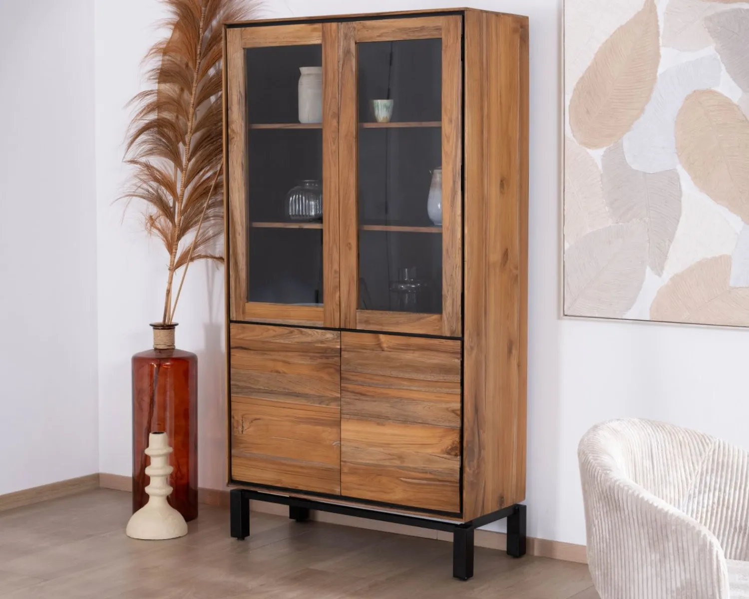 Meuble House Petit vaisselier vitré esprit contemporain "Olonie" en teck naturel, acacia et métal noir New