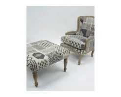 Meuble House Repose-pieds gris motif patchwork et pieds en bois naturel 