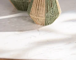 Meuble House Table basse carrée 100 cm en bois recyclé et plateau marbre blanc "Mood"