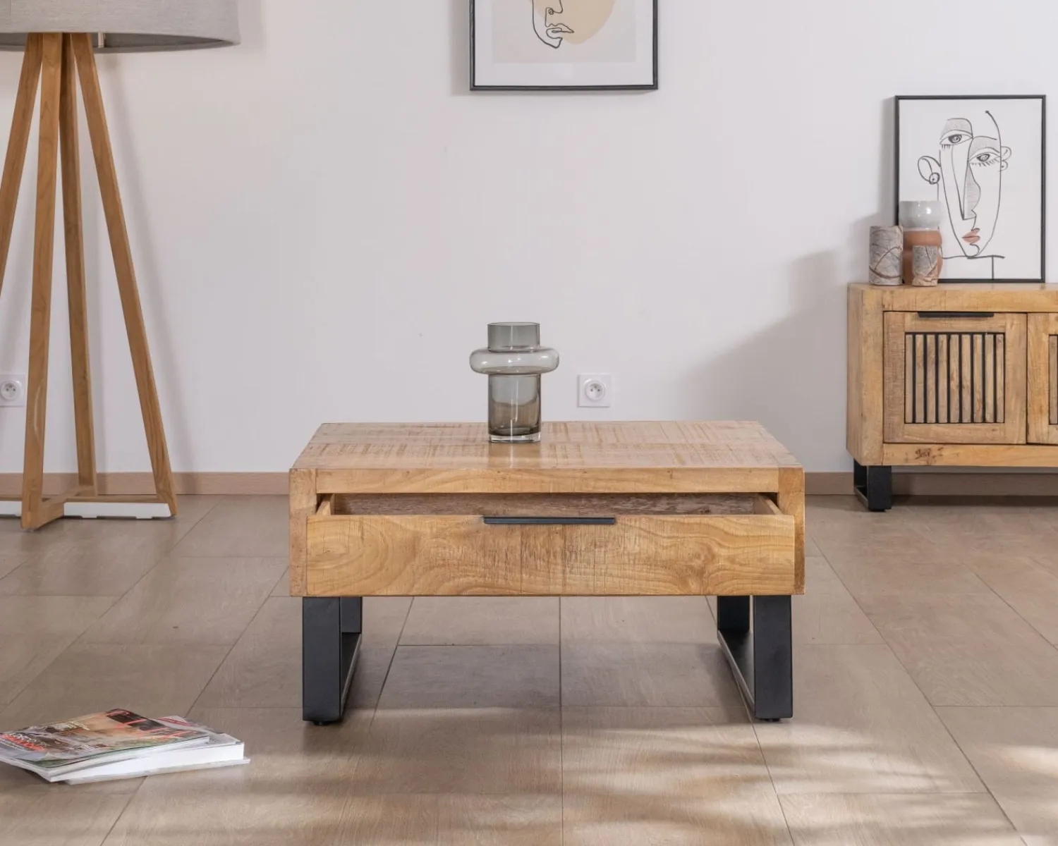Meuble House Table basse carrée 80 cm en manguier et pieds métal "Manoha" avec grand tiroir Clearance