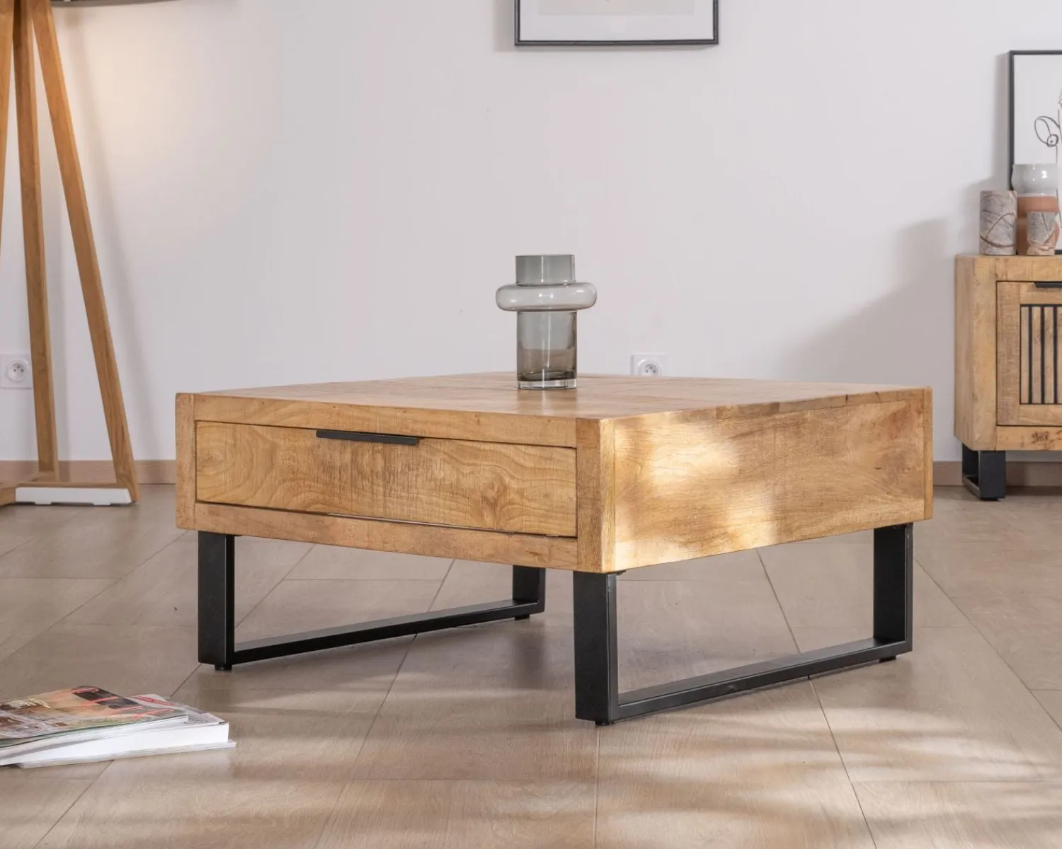 Meuble House Table basse carrée 80 cm en manguier et pieds métal "Manoha" avec grand tiroir Clearance