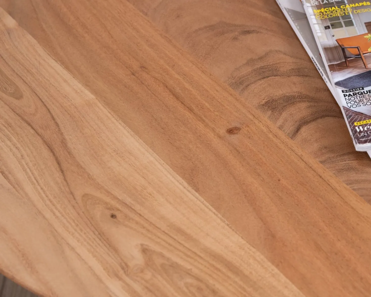 Meuble House Table basse design en acacia massif ronde avec pied boule "Voluto" Online