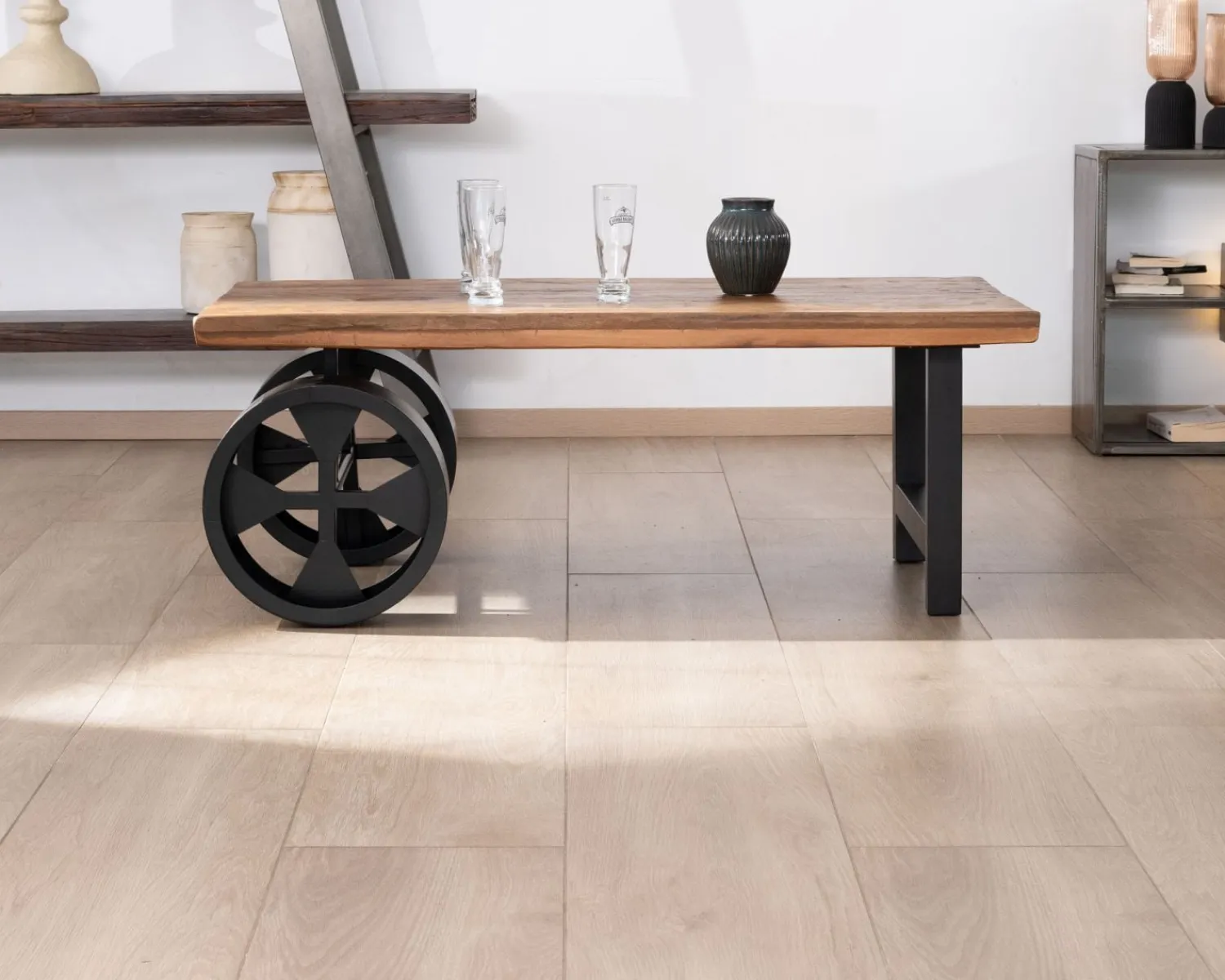 Meuble House Table basse en bois de récupération avec roues en métal "Carriola" Clearance