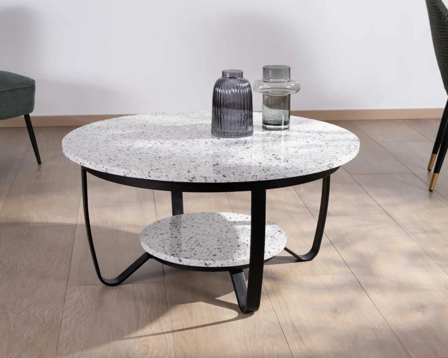 Meuble House Table basse ronde en terrazzo blanc et métal noir "Galatée" Online