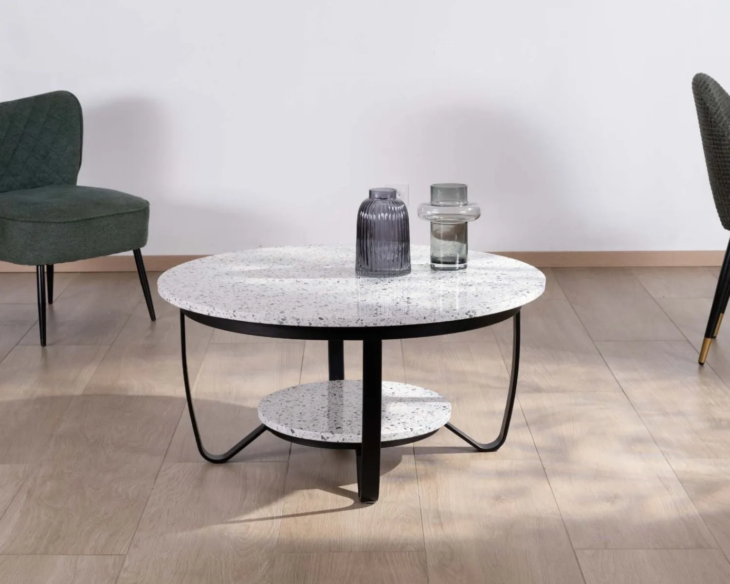 Meuble House Table basse ronde en terrazzo blanc et métal noir "Galatée" Online