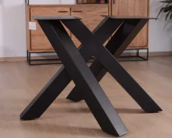 Meuble House Table carrée 150x150 cm acacia naturel massif et métal noir