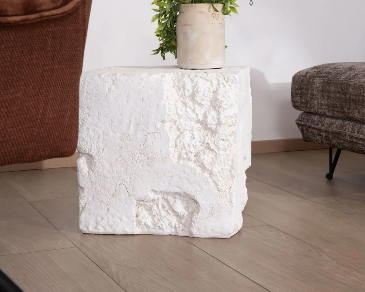Meuble House Table d'appoint design cube en oxyde de magnésium "Ios" Clearance