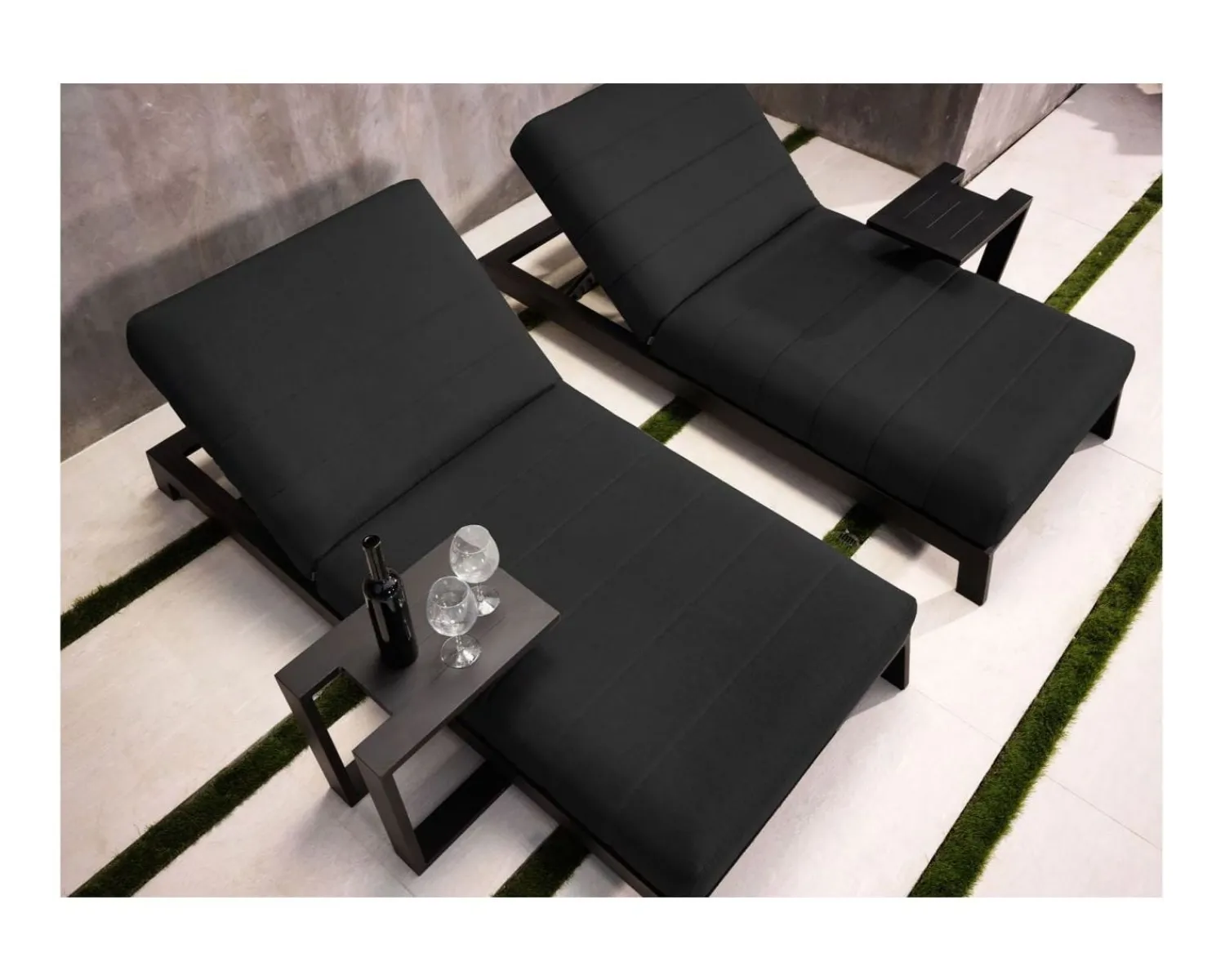 Meuble House Table d'appoint design en aluminium gris anthracite "Lazy Beach" Discount