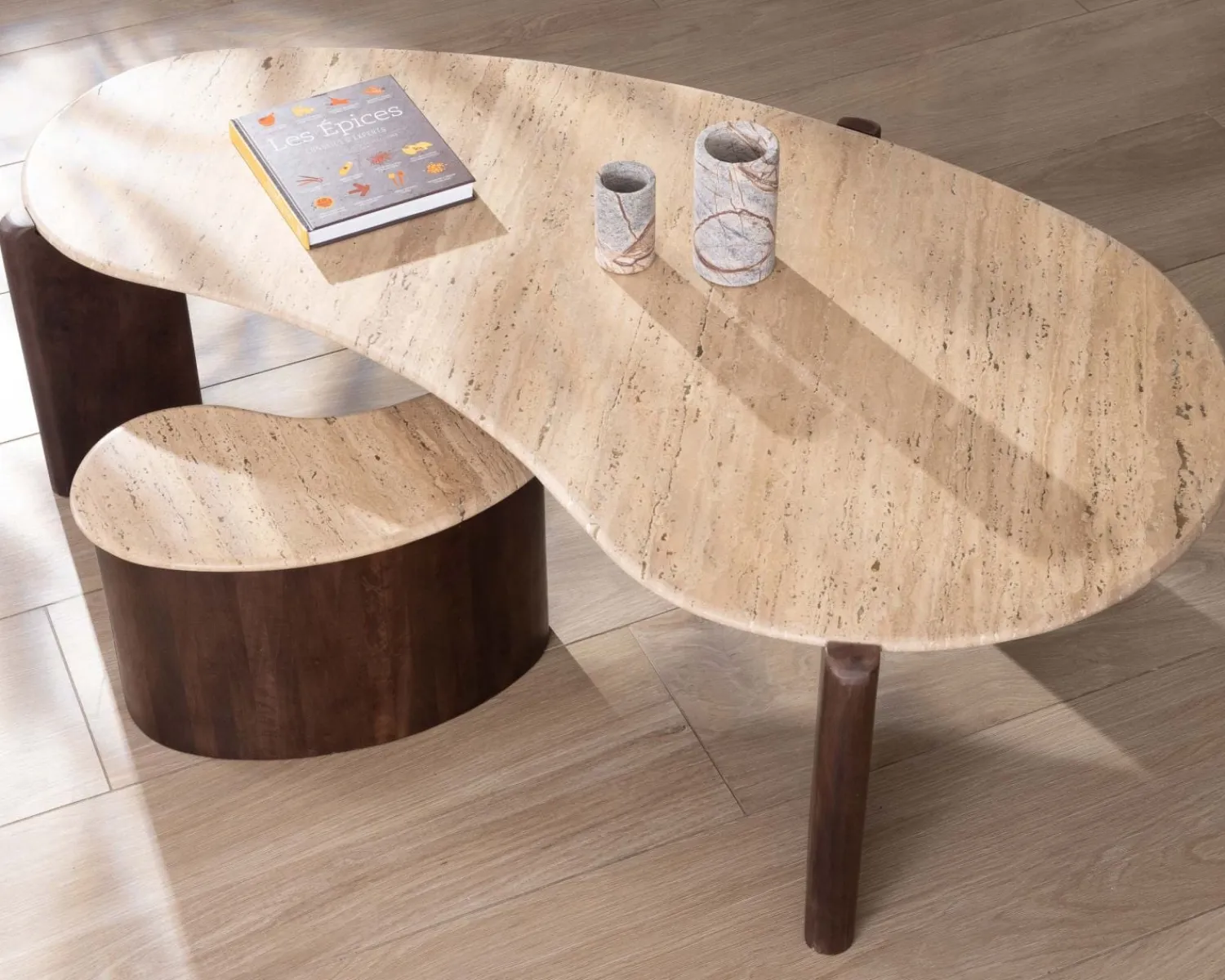 Meuble House Table d'appoint design en travertin et manguier "Archipel" forme naturelle New