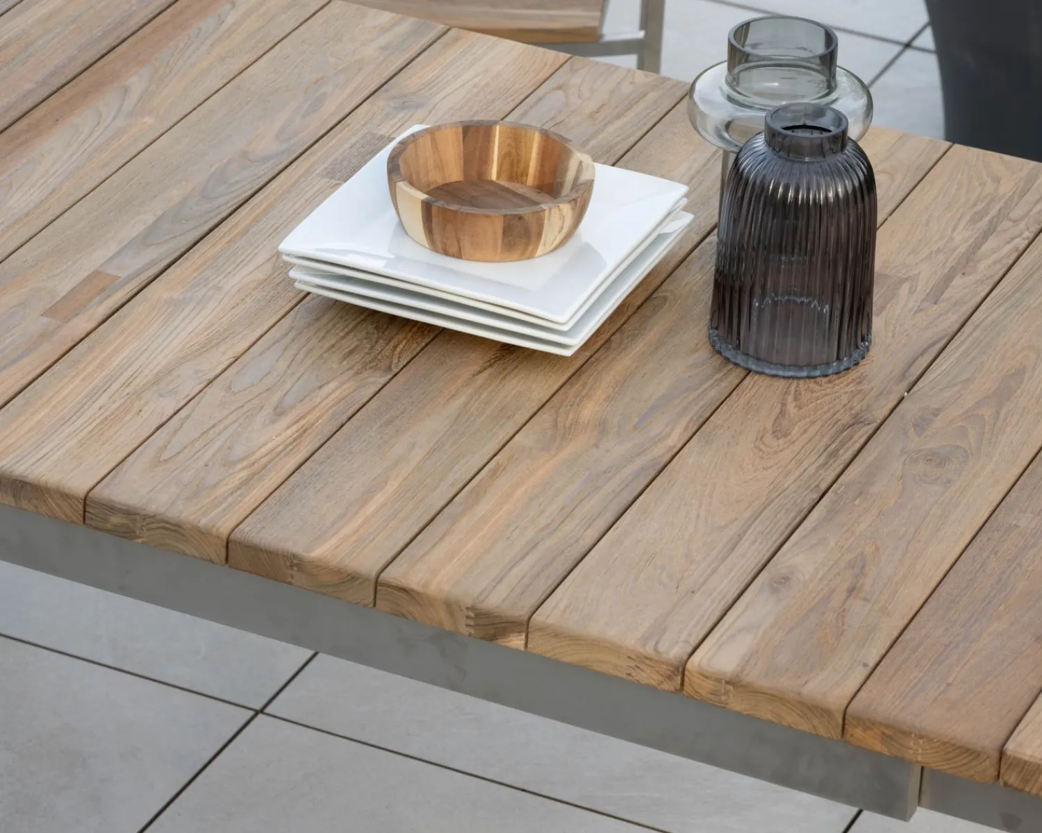Meuble House Table de jardin extensible 160 à 220 cm design contemporain "Melta" en teck et acier inoxydable Clearance