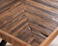 Meuble House Table de repas carrée 140cm acacia finition chevrons pieds métal noir croisés 