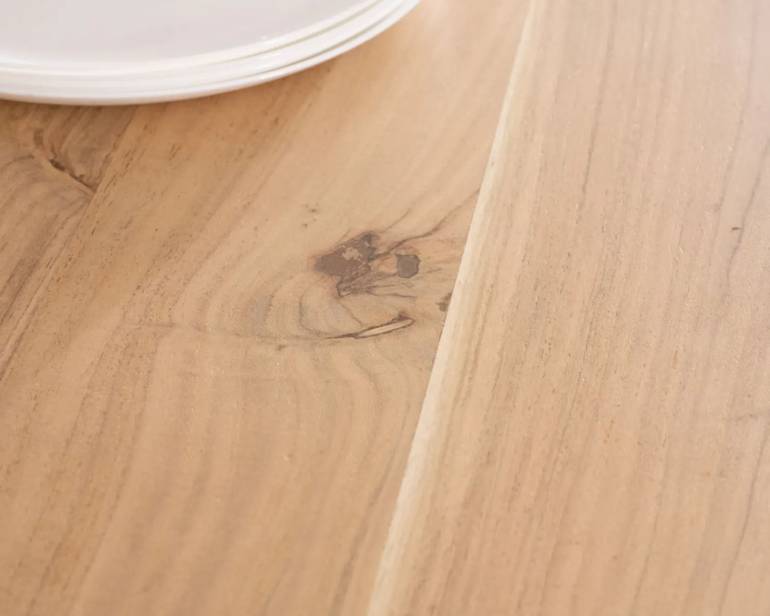 Meuble House Table de repas carrée 120 cm en acacia et pieds croix métal "3D" Clearance