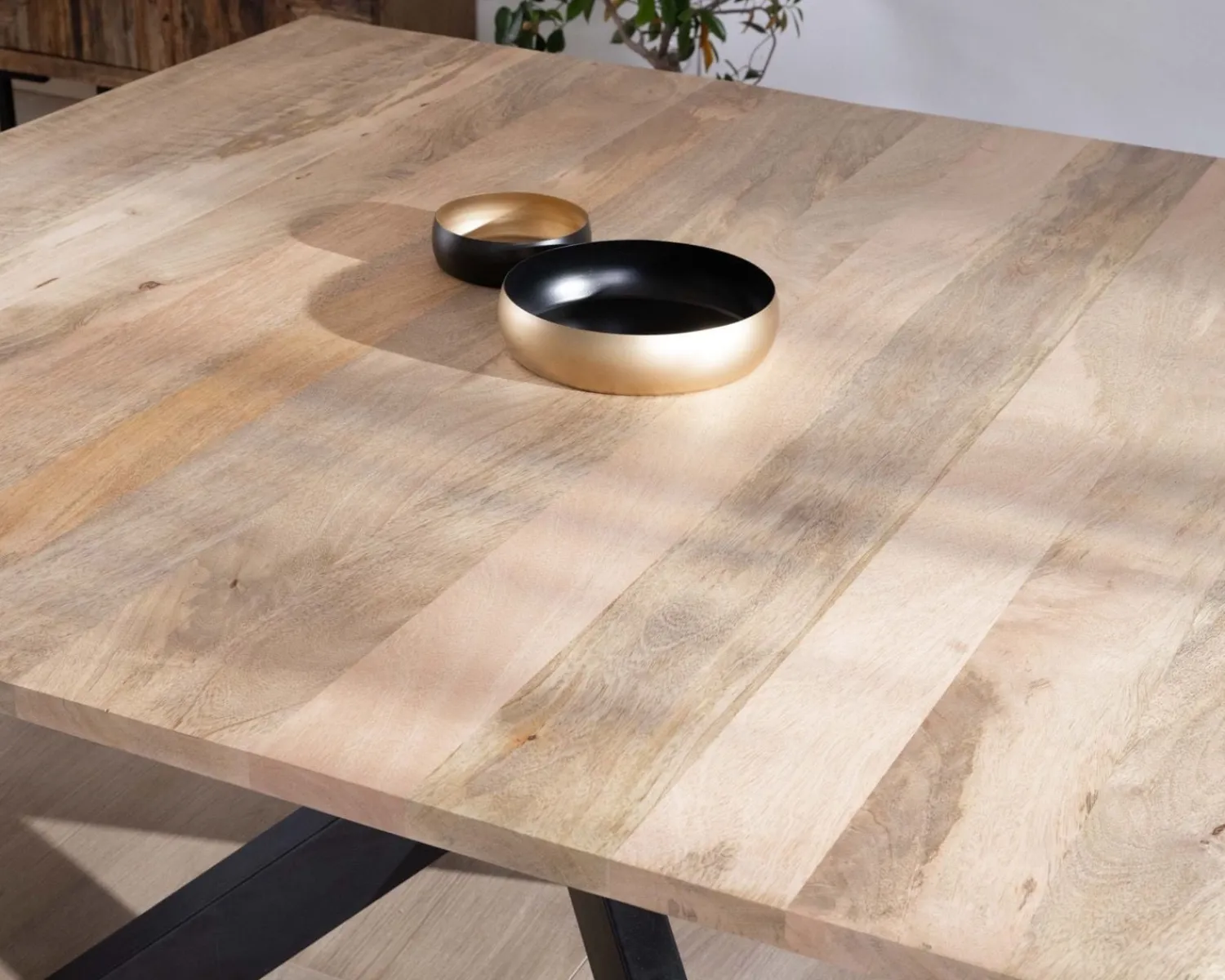Meuble House Table de repas carrée extensible style industriel manguier et métal "Haden" 140x140-220cm Hot