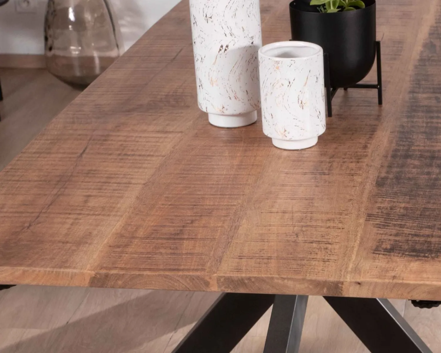 Meuble House Table de repas extensible 180-260cm pied étoile bois métal "Caractère" Hot
