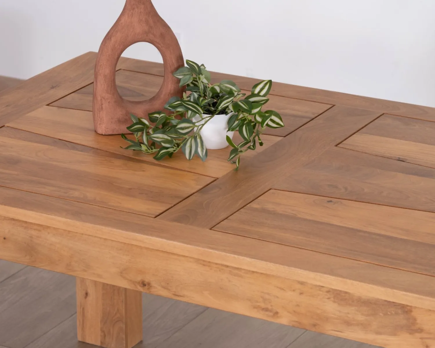 Meuble House Table de repas extensible en manguier teinte chêne clair "Jappéo" 160 à 250 cm Discount