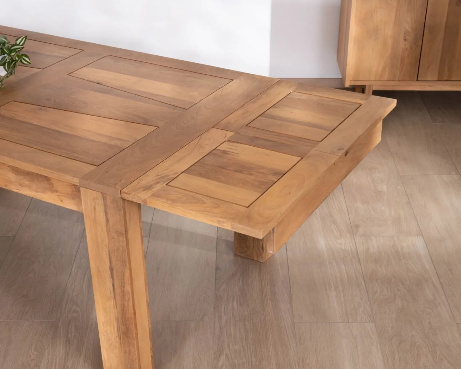 Meuble House Table de repas extensible en manguier teinte chêne clair "Jappéo" 160 à 250 cm Discount
