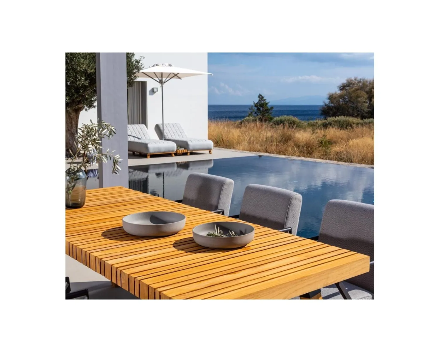 Meuble House Table de repas extérieure en teck massif 200 cm "Lombok" Outlet