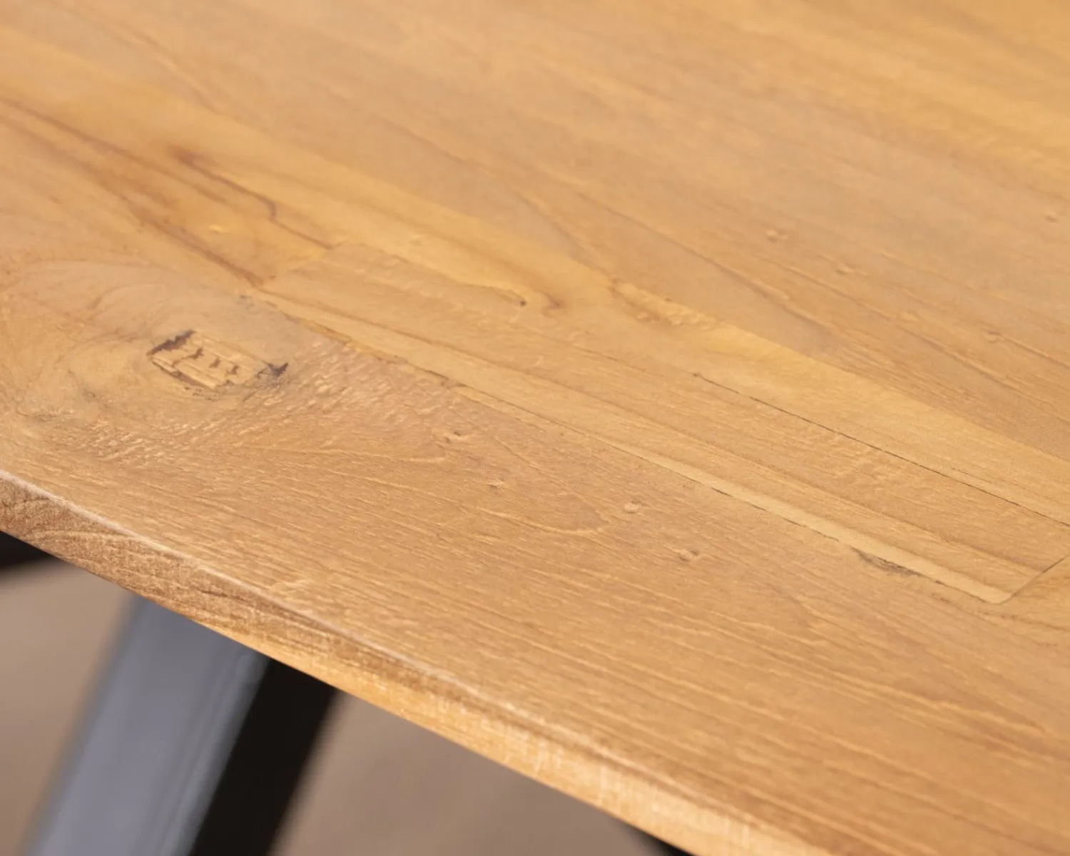 Meuble House Table de repas 2 m en teck naturel "Bahia" pieds mikado métal Hot